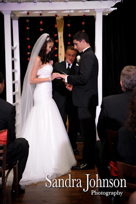 Best Maggiano's Orlando wedding photographer - Sandra Johnson (SJFoto.com)